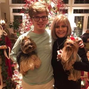 Meet your Posher, Micki